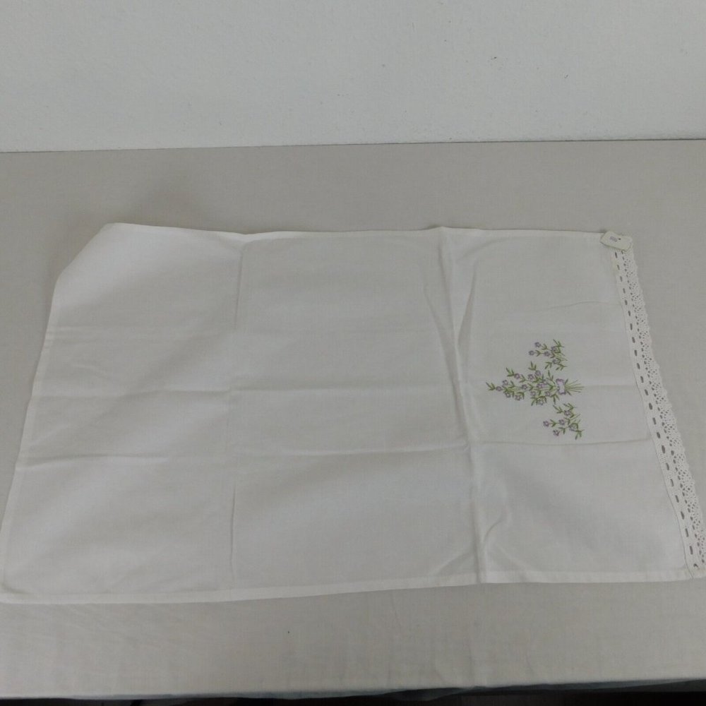 Embroidered Purple Flower Tablecloth Cover Dresser Scarf Raz Import Cotton 25x15 - Picture 3 of 7